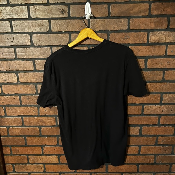 Mitchell and Ness Allen Iverson Large T-Shirt. 🔥🏀🔥 - Picture 3 of 3